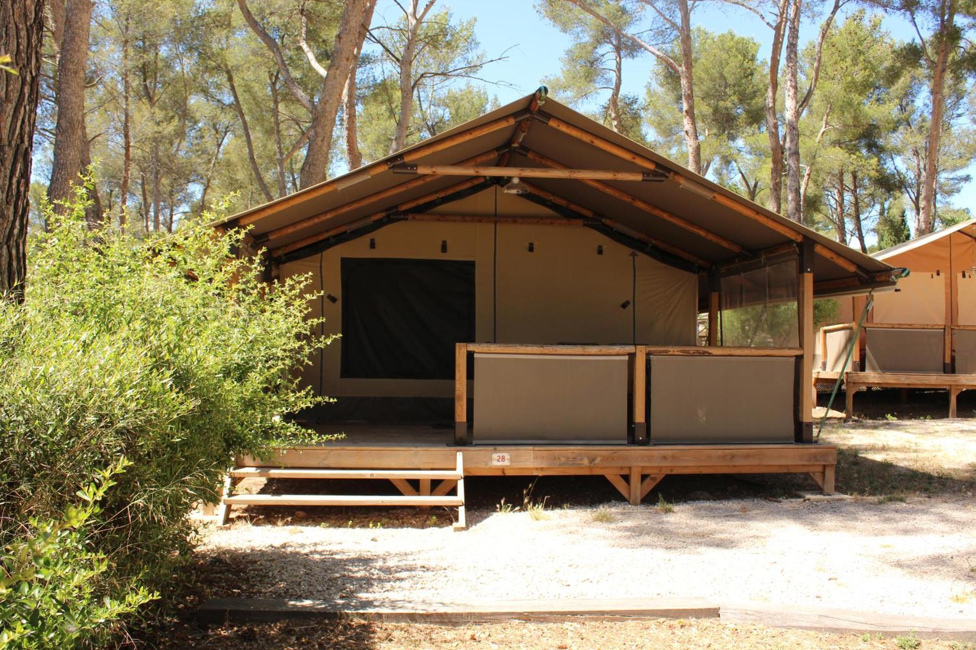 Camping Du Garlaban Aubagne Esterno foto