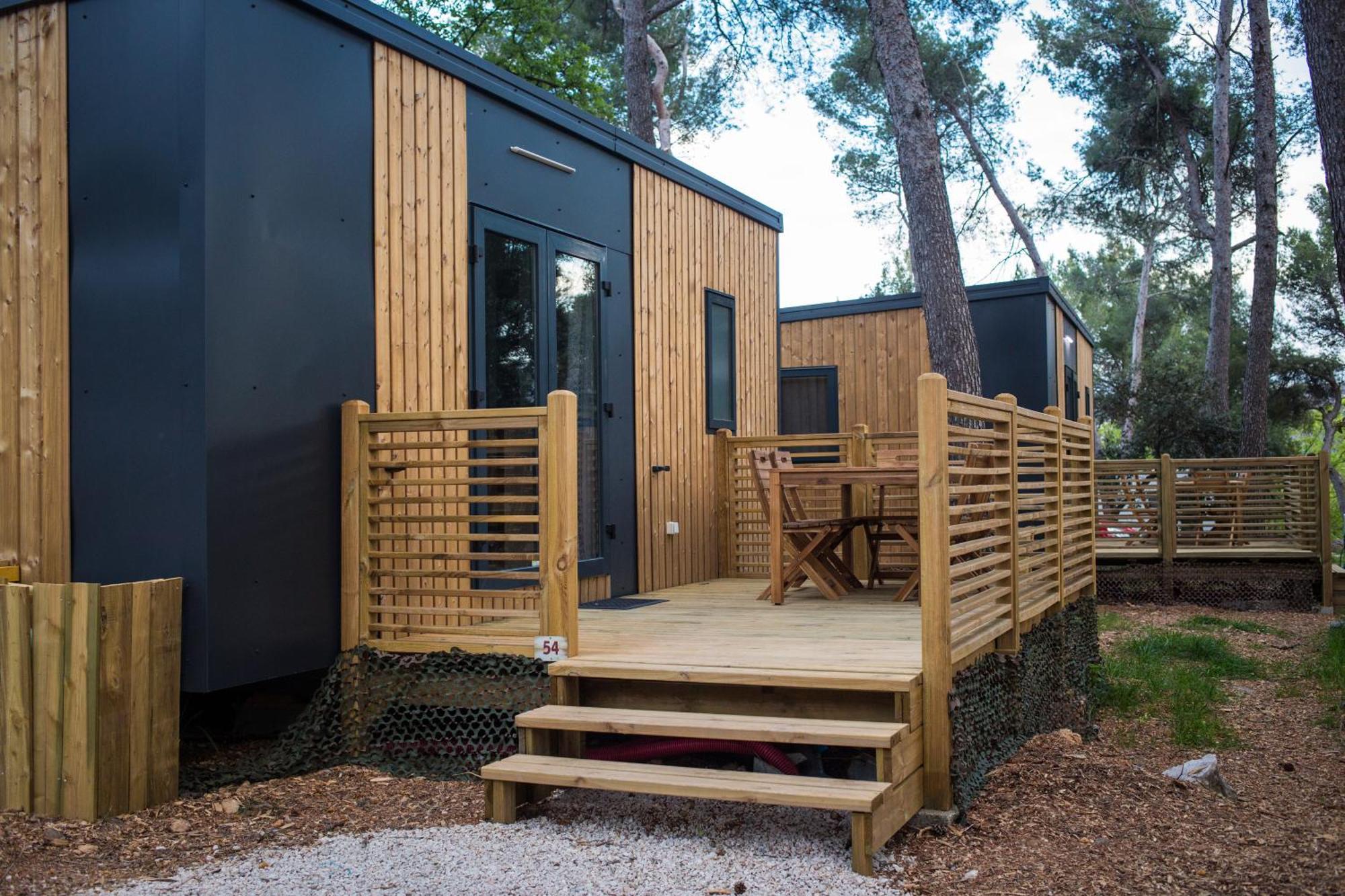 Camping Du Garlaban Aubagne Esterno foto