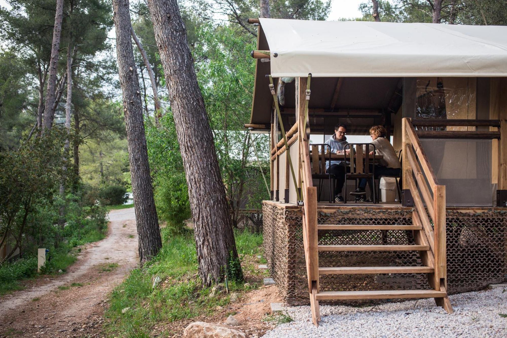 Camping Du Garlaban Aubagne Camera foto