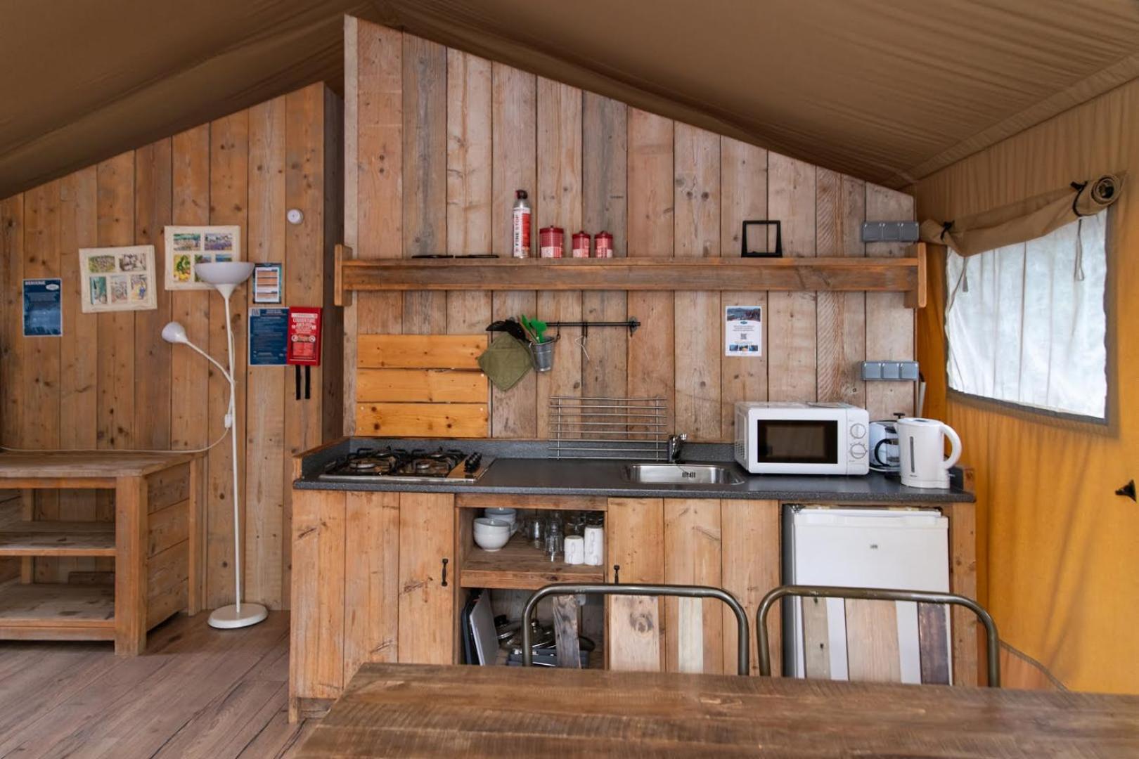 Camping Du Garlaban Aubagne Camera foto