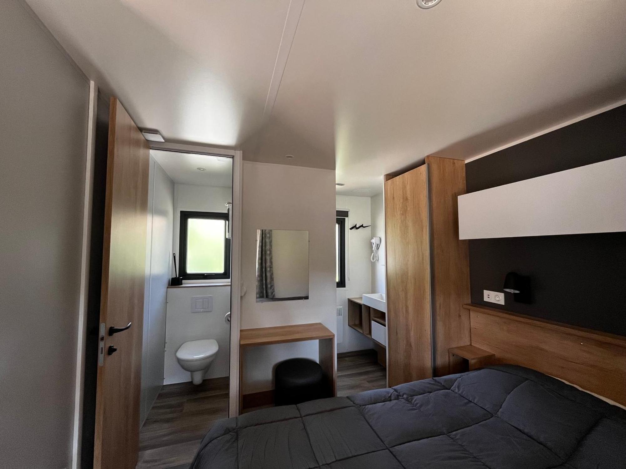 Camping Du Garlaban Aubagne Esterno foto